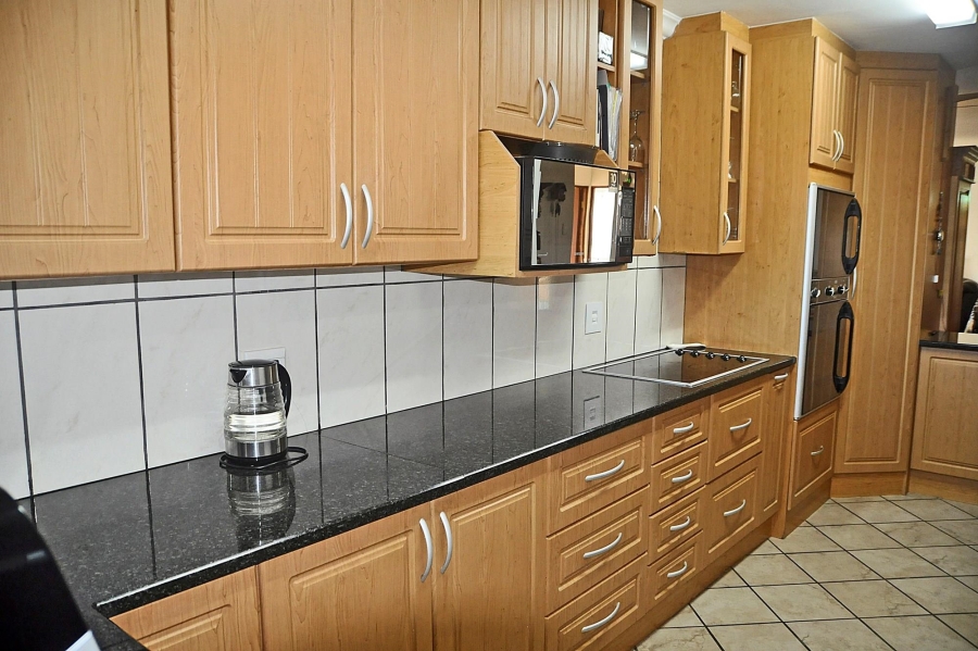 5 Bedroom Property for Sale in Tergniet Western Cape